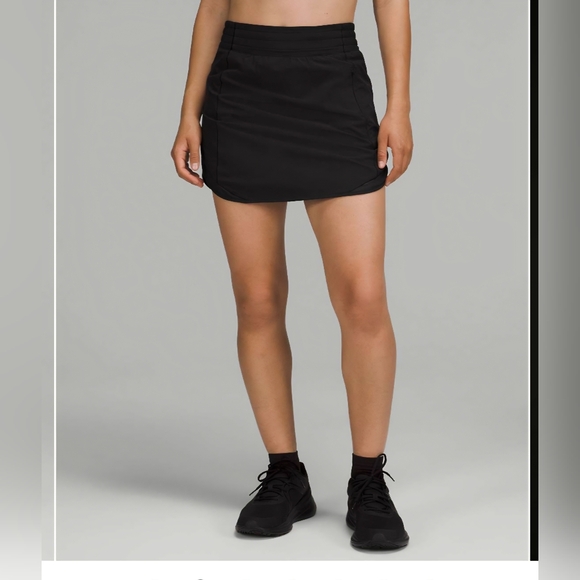 Lululemon Hottyhot High Rise Skirt Black - Picture 3 of 10